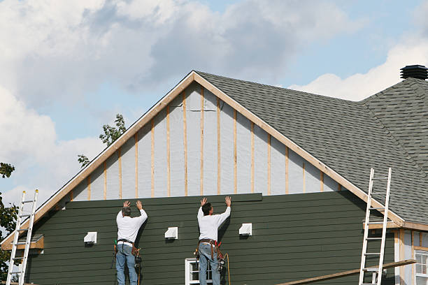 Professional Siding technician working in Millersville, MD